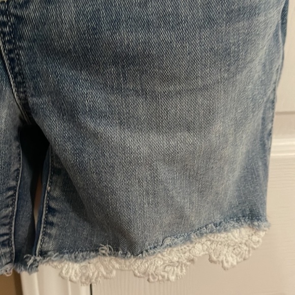 Cute kid’s jean overalls 16 - Picture 4 of 7